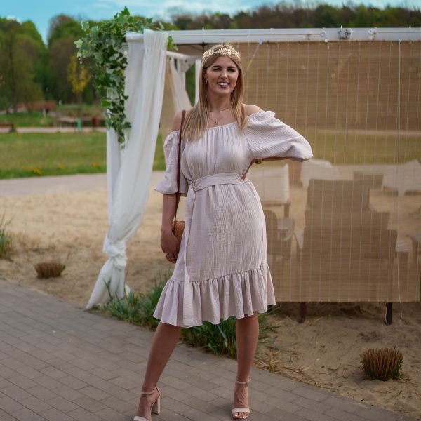 Sukienka muślinowa 3w1 z paskiem beżowy