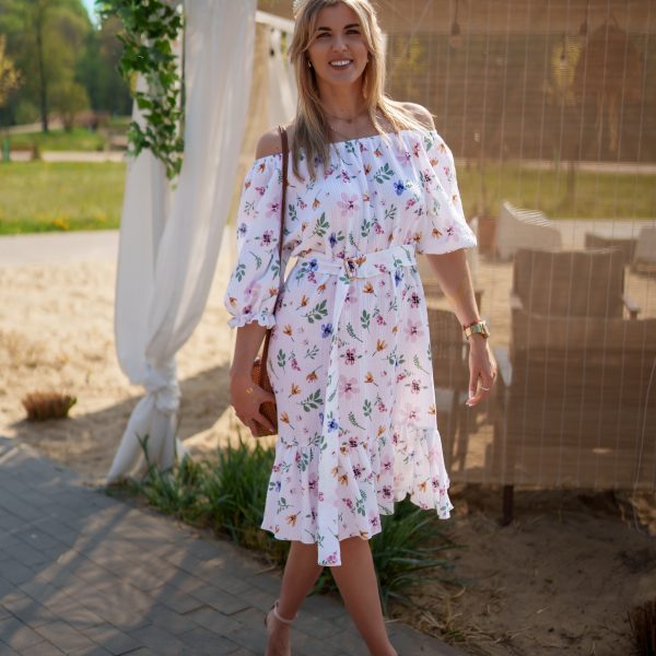 Sukienka muślinowa 3w1 z paskiem biała w kwiaty