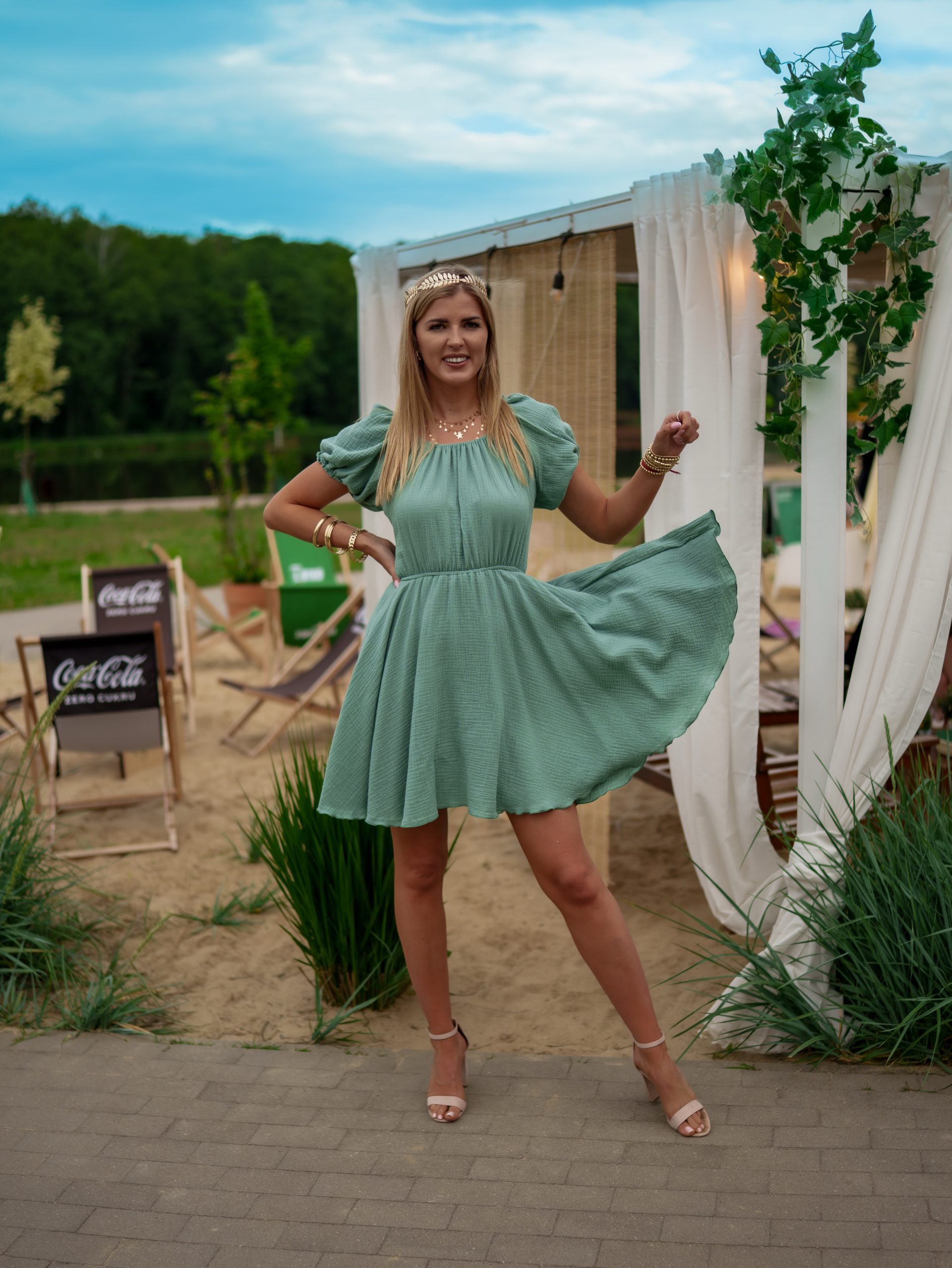 C1BEE9E5-F670-4624-A741-70DA9A36E6FD